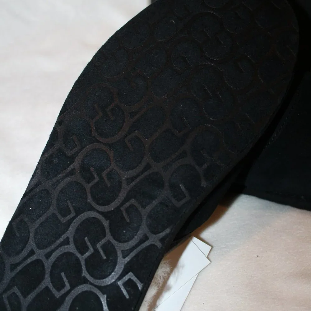 NIB UGG MEN'S LOGO SCUFF SUEDE SHEARLING SLIP ON SLIPPER‎ BLACK GOLD 8